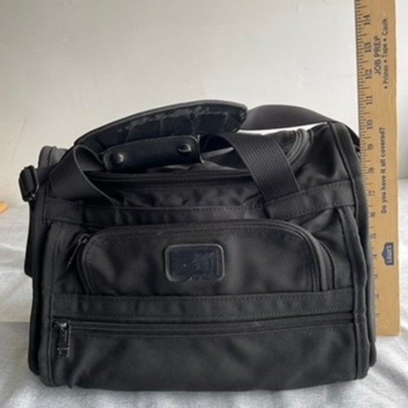 Tumi Black Ballistic Nylon Alpha Sport Small Carry-On Duffle Bag 261D3 USA - Picture 15 of 16